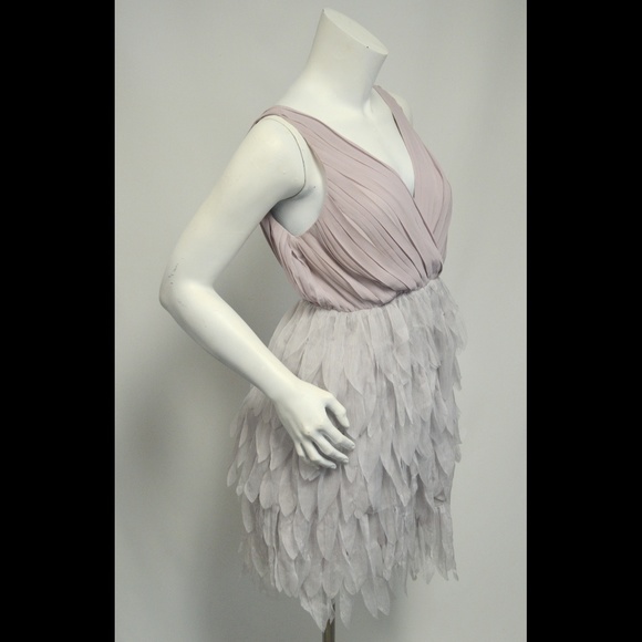 Ark & Co Feathered Style Gray Dress - Picture 4 of 8